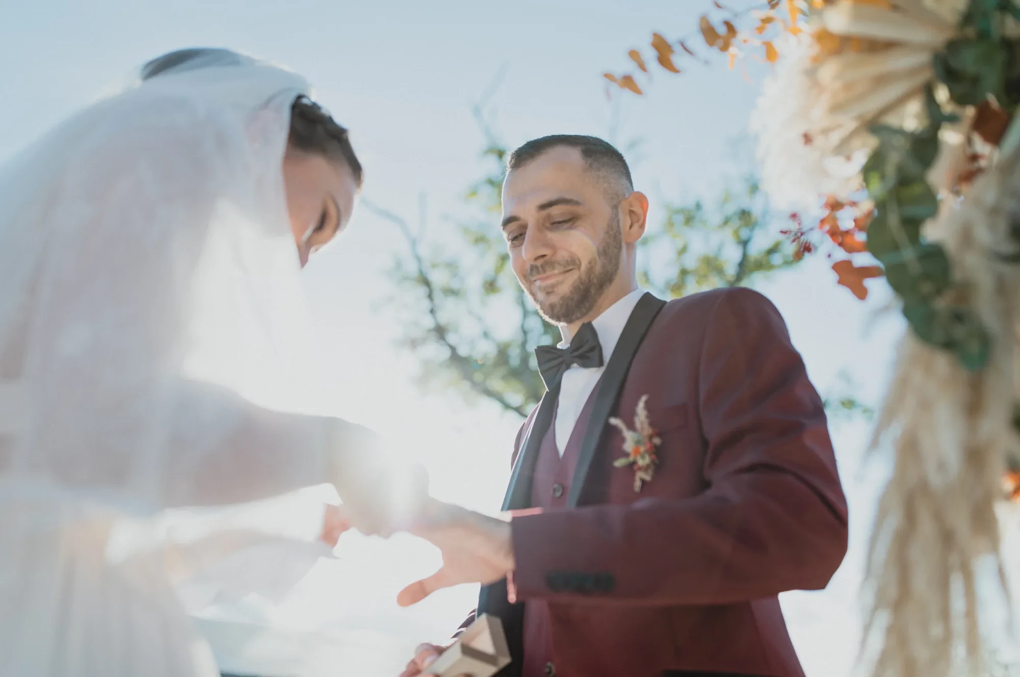 ring-exchange-ceremony-pampas-arch.webp ring-exchange-ceremony-pampas-arch.webp