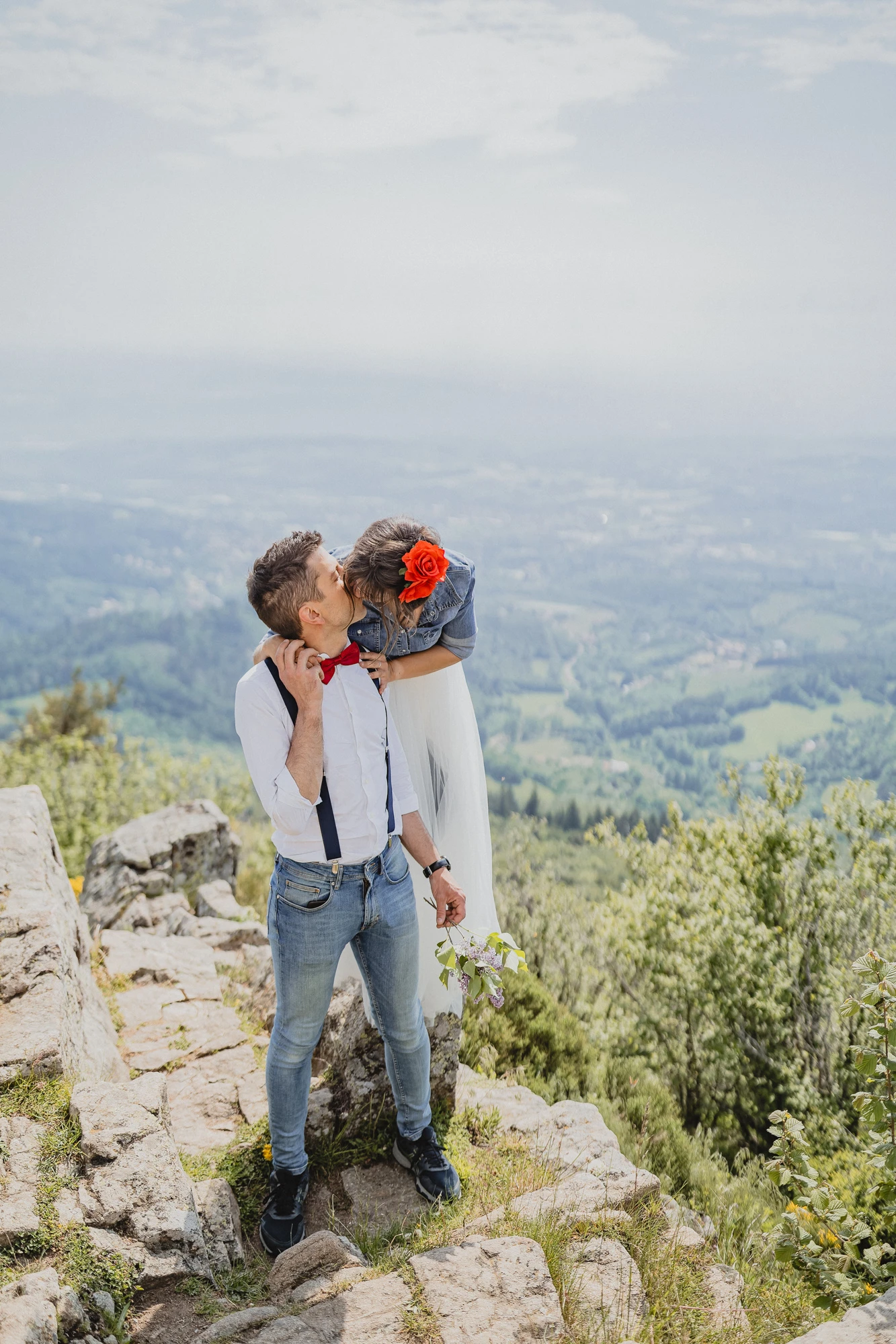 maries-baiser-sommet-montagne-vue.jpg
