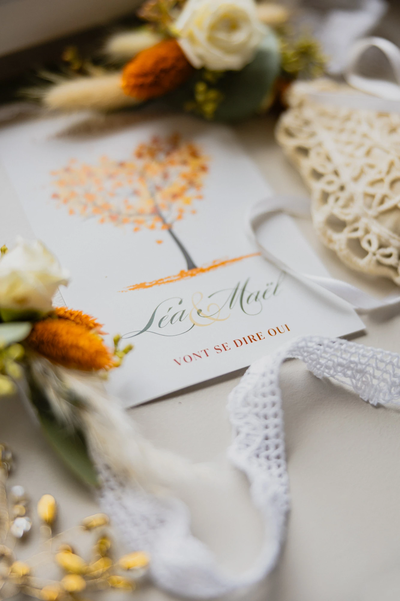 faire-part-mariage-arbre-automne.jpg